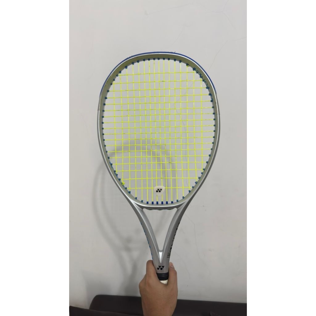 Yonex Ezone Naomi Osaka (repaint)