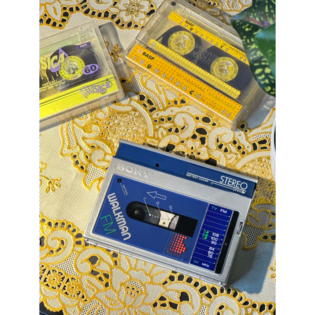 Walkman Sony Wm F20 Extreme Collectible Rare Item 1983