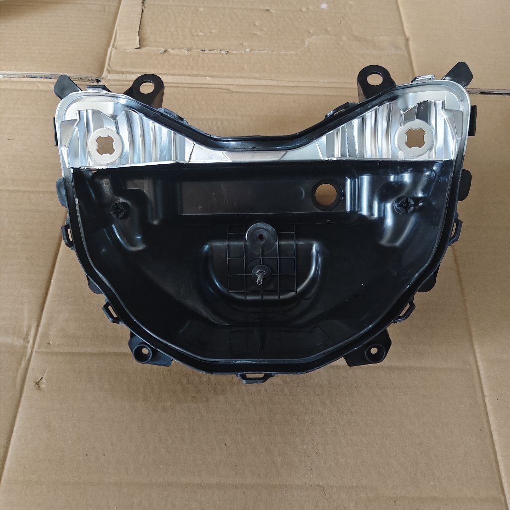 Batok Housing Reflektor Lampu Depan Yamaha Nmax Old 2DP 2015-2019