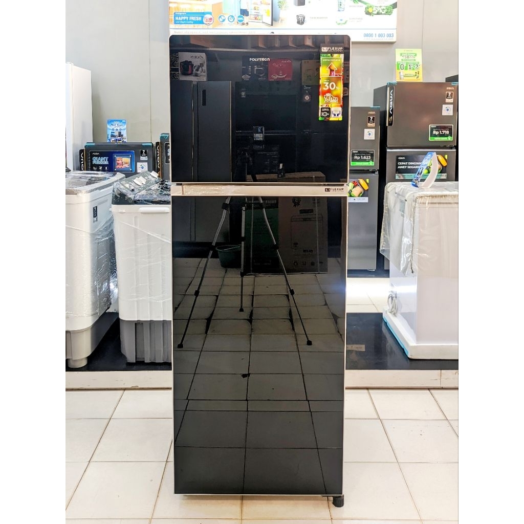 POLYTRON PRW 29HB KULKAS MODERN 2 PINTU TEMPERED GLASS  FREEZER BISA JADI CHILLER