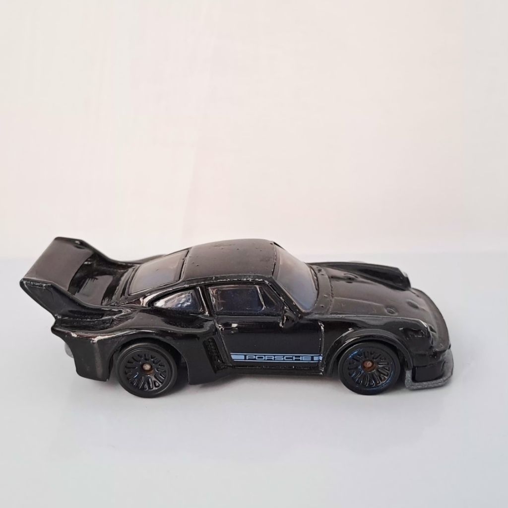 Hot Wheels Porsche 934.5 Hitam Loose