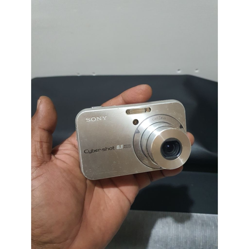 kamera digital sony cybershot N50 minus