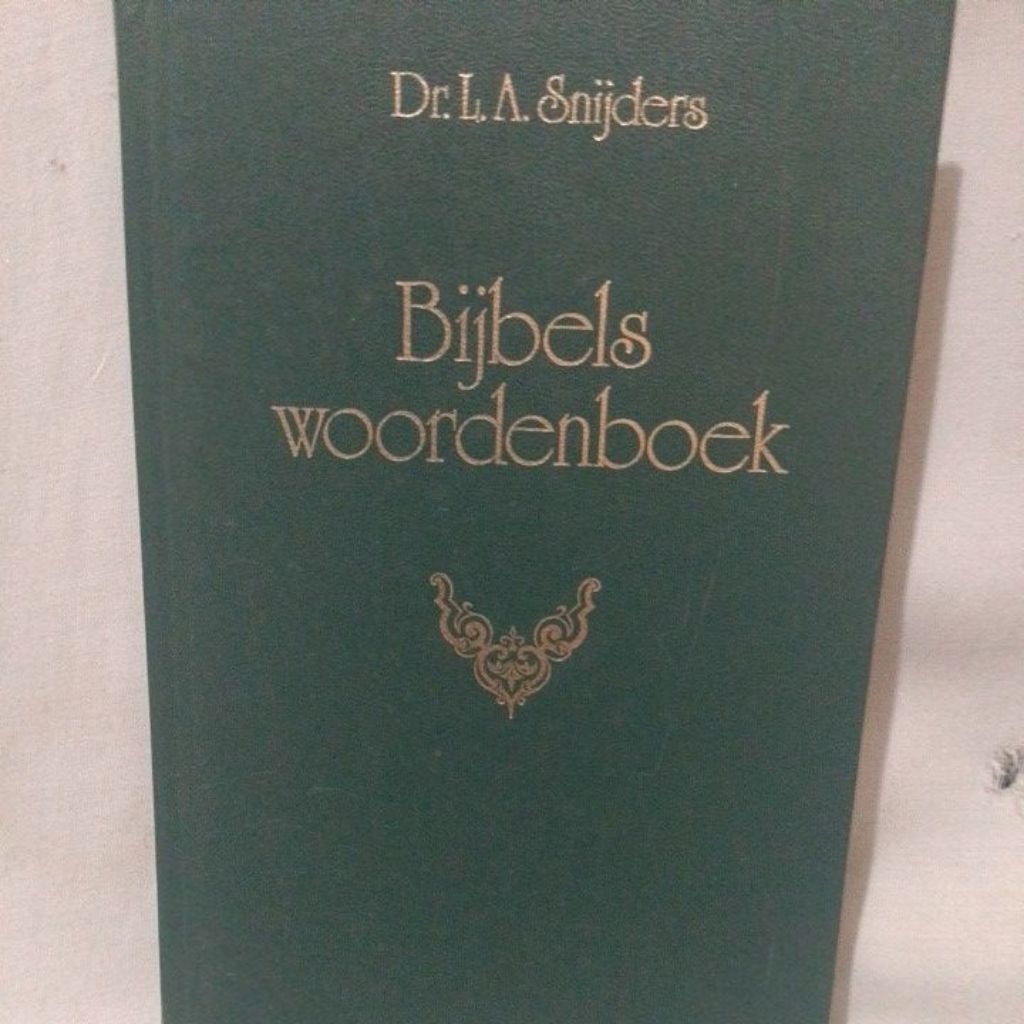 Buku import Bijbels Woordenboek hardcover original