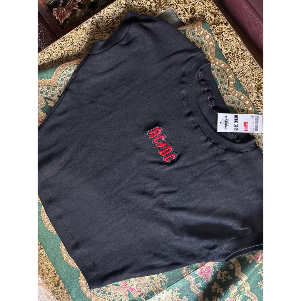 kaos priloved