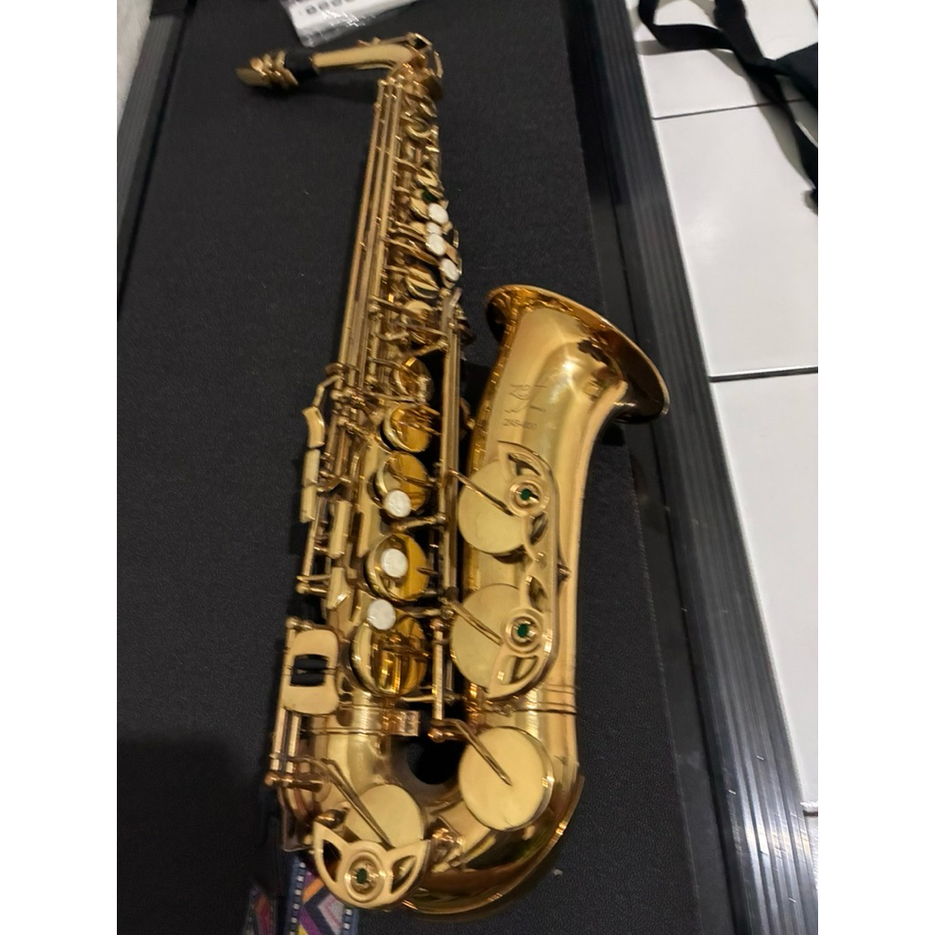 saxophone  zeff by france zas-600
