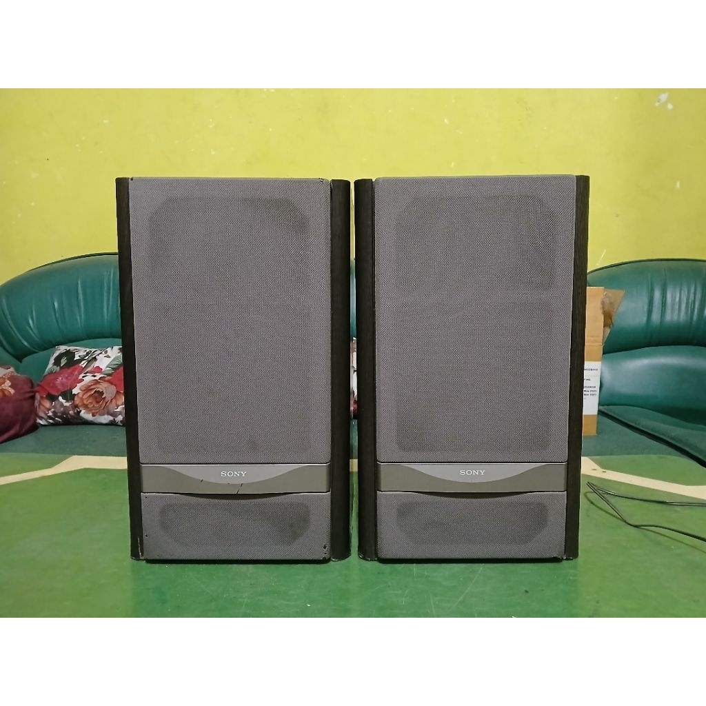Sepasang Speaker Bookshelf SONY Placido Jepang