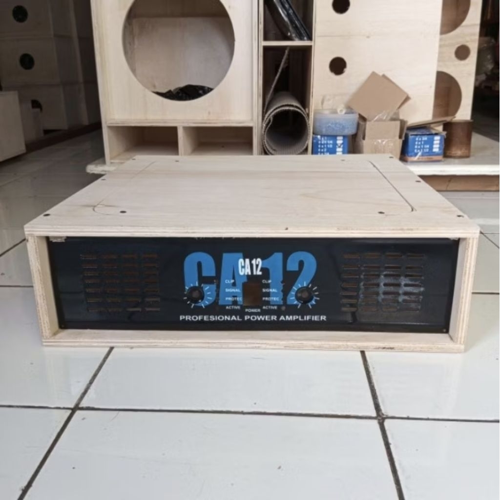 box power amplifier 2chanel ca 12.bahan triplek 12mm