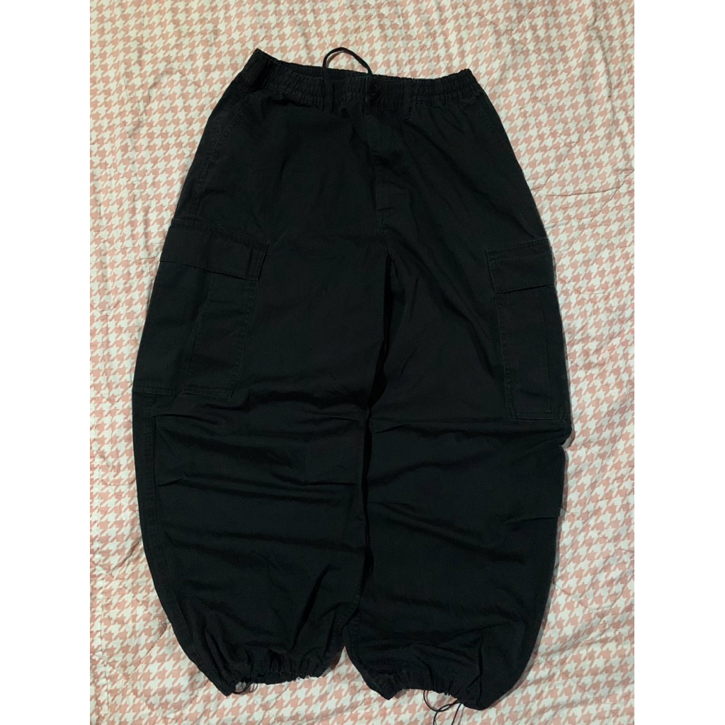 GU Cargo Superwide Ballon Pants black