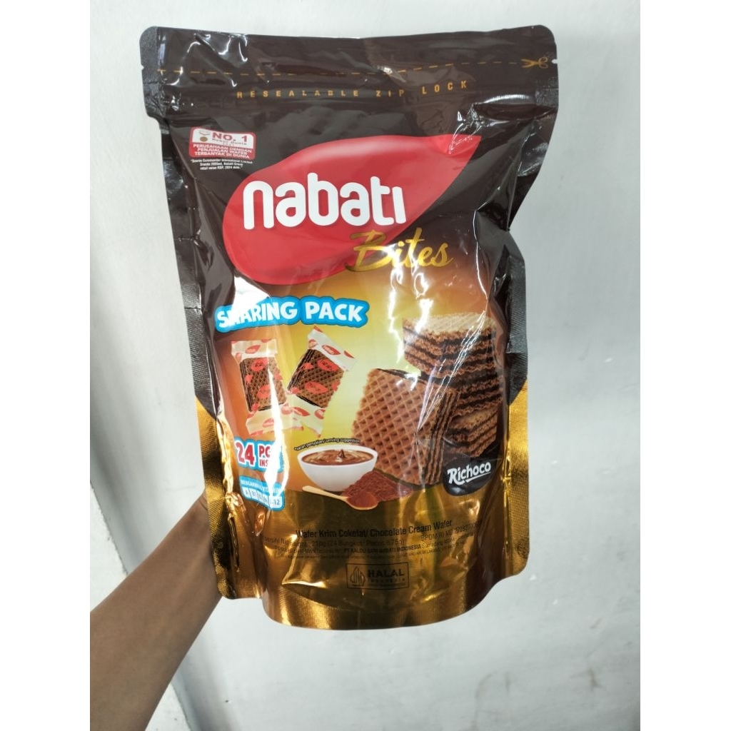 Richeese Nabati wafer coklat