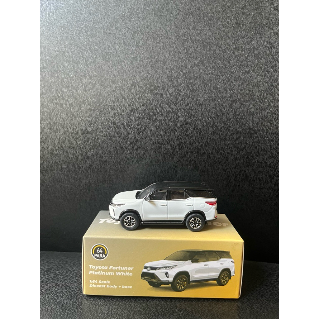 Para64 Toyota Fortuner unseal