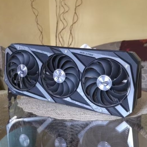 Asus ROG Strix Geforce RTX 3070 Ti (Bekas)