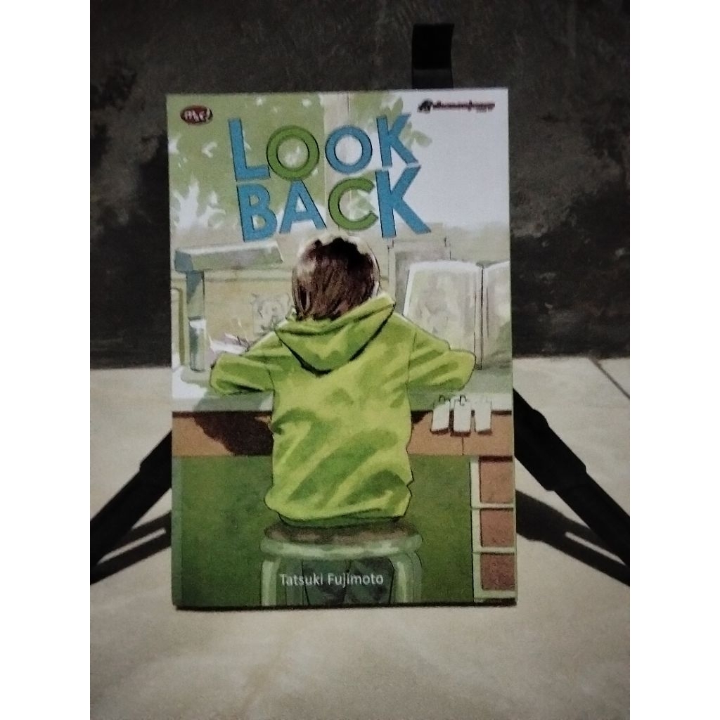 Komik Look Back
