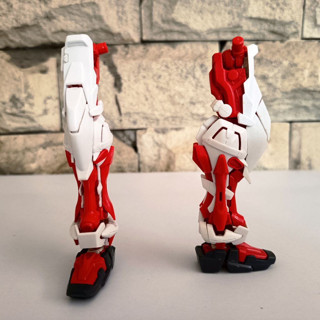 MG 1/100 LEG KAKI MG ASTRAY RED FRAME DABAN