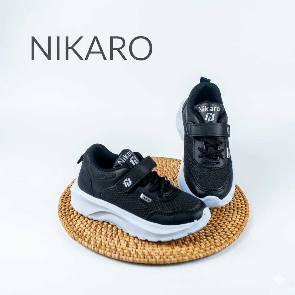 NIKARO Sneakers Sepatu Sekolah Anak Laki-Laki Unisex Hitam Putih Velcro Outsole Phylon Ringan 28-37
