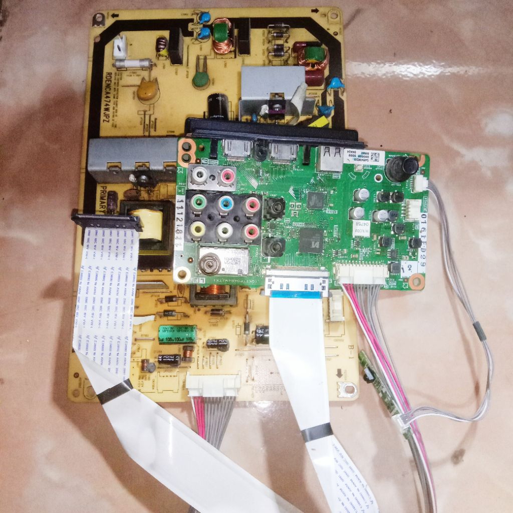 mb tv led Sharp 40le265 40 in / mb poly 32d7511 32t1550 32d1500 24lb530 24d655 24d123 24d8511 40t853