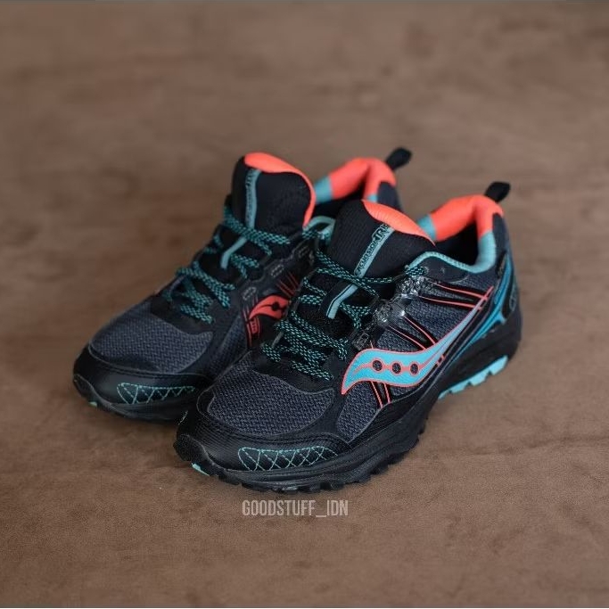 SAUCONY EXCURSION TR10 GORE-TEX Second Good Condition Original Sepatu Hiking TrailRun