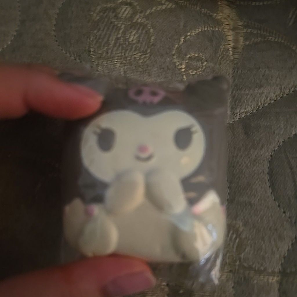 chigiri kuromi squishy (boleh co)
