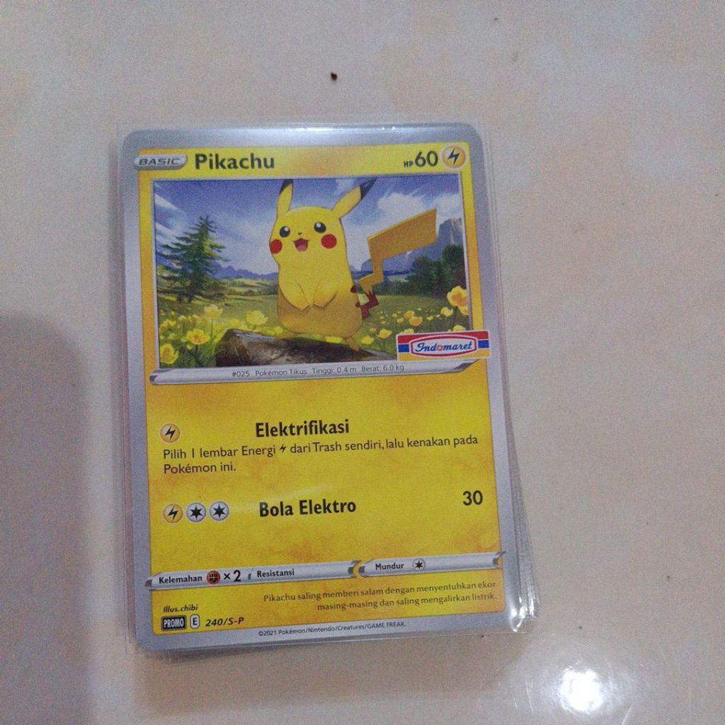 kartu Pikachu common non-holo