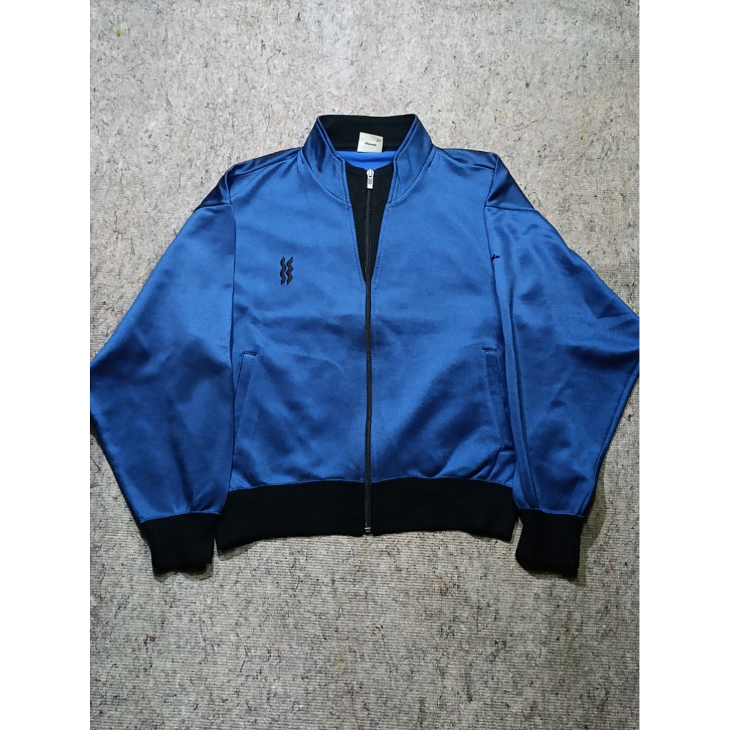 jaket biru vintage boxy