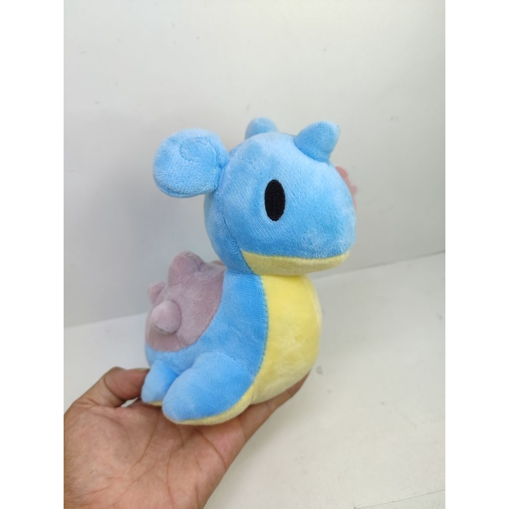 boneka lapras pokemon lapras pokedoll pokemon center