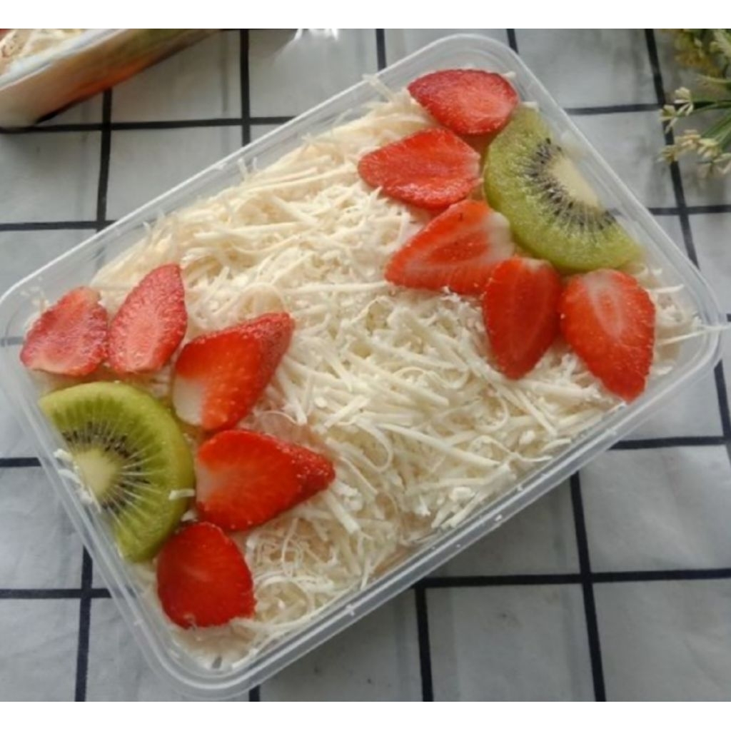 Salad buah 650ml