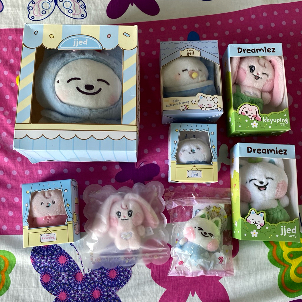 READY SITTING PLUS JDED, JJED V2, JJED BABY KEYRING V3, BABY PLUS JJED, KYYUPING V2, BABY KEYRING KY