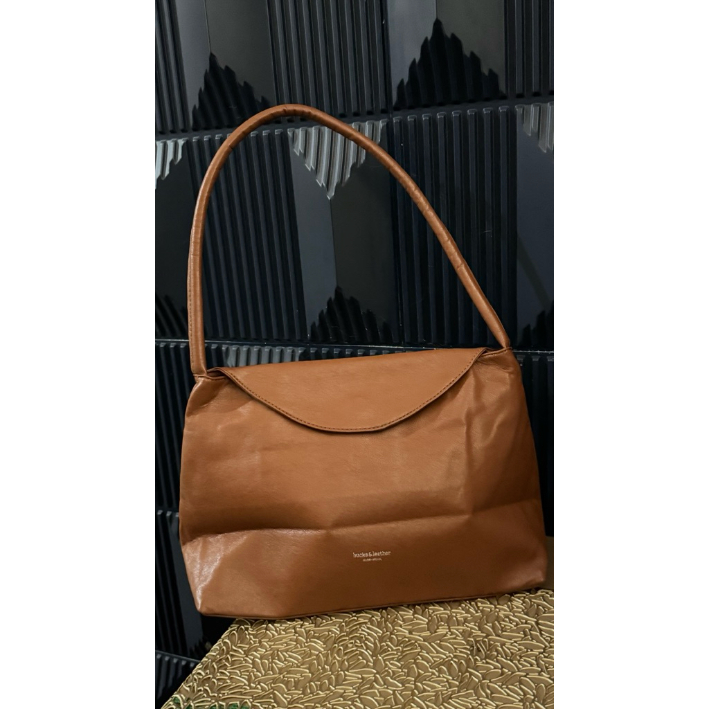 TAS BNL bucks* and leather no nego