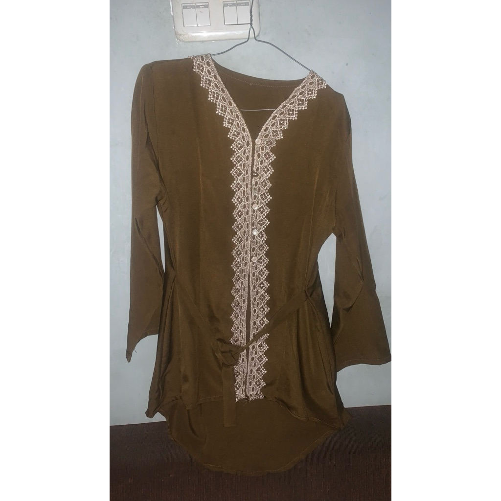 Preloved One set baju kurung melayu