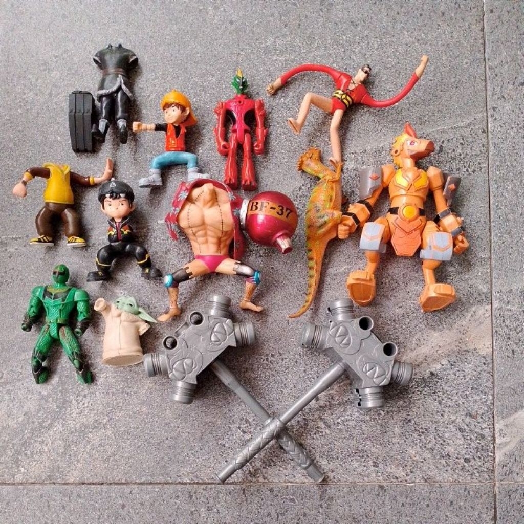 Mainan Action Figure Junk Murah Bekas