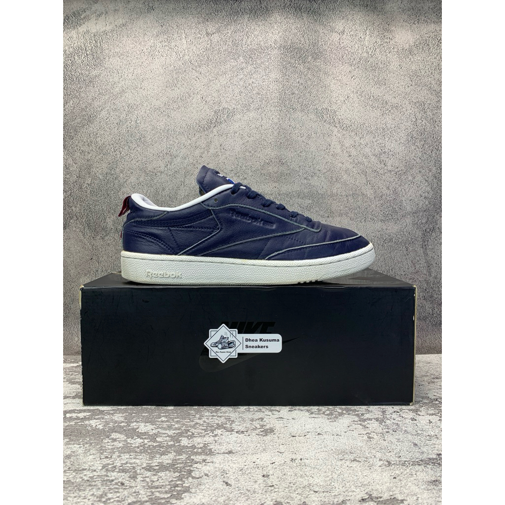 Sepatu Second Casual  Reebok Club C 85 Vector ‘Navy White’  Size 42 insole 27 cm  Original Guarantee