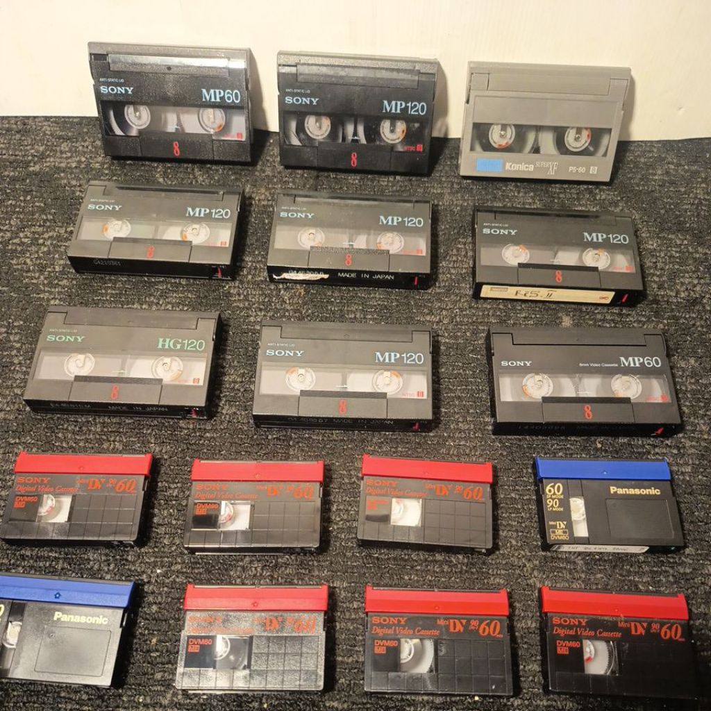 kaset pita Sony panasonic minidv dan video 8 handycam bekas untuk koleksi