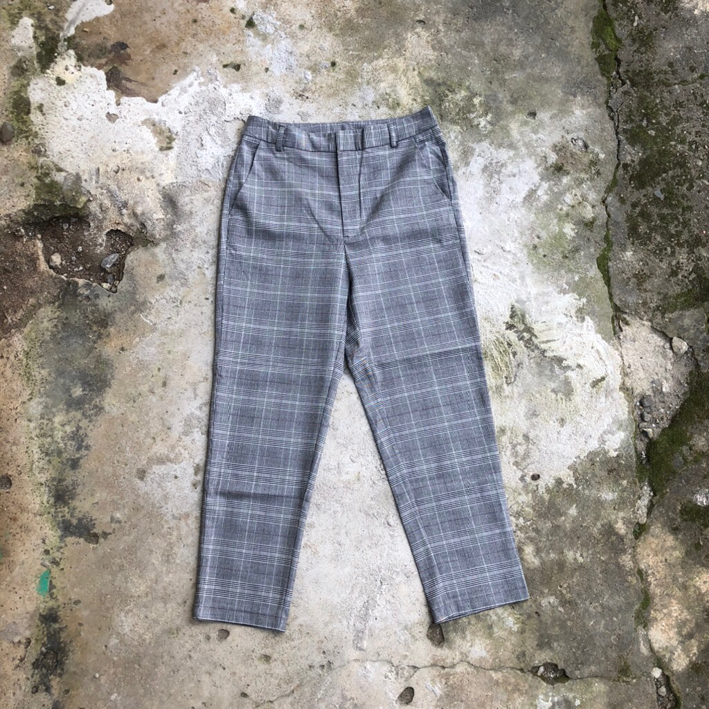 Work pants tartan G.Uniqlo ( second/bekas )