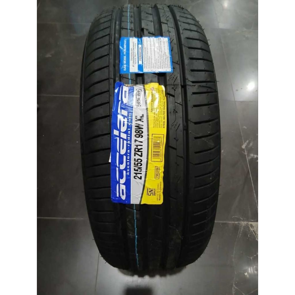 ACCELERA iota EVT 215 55 R17