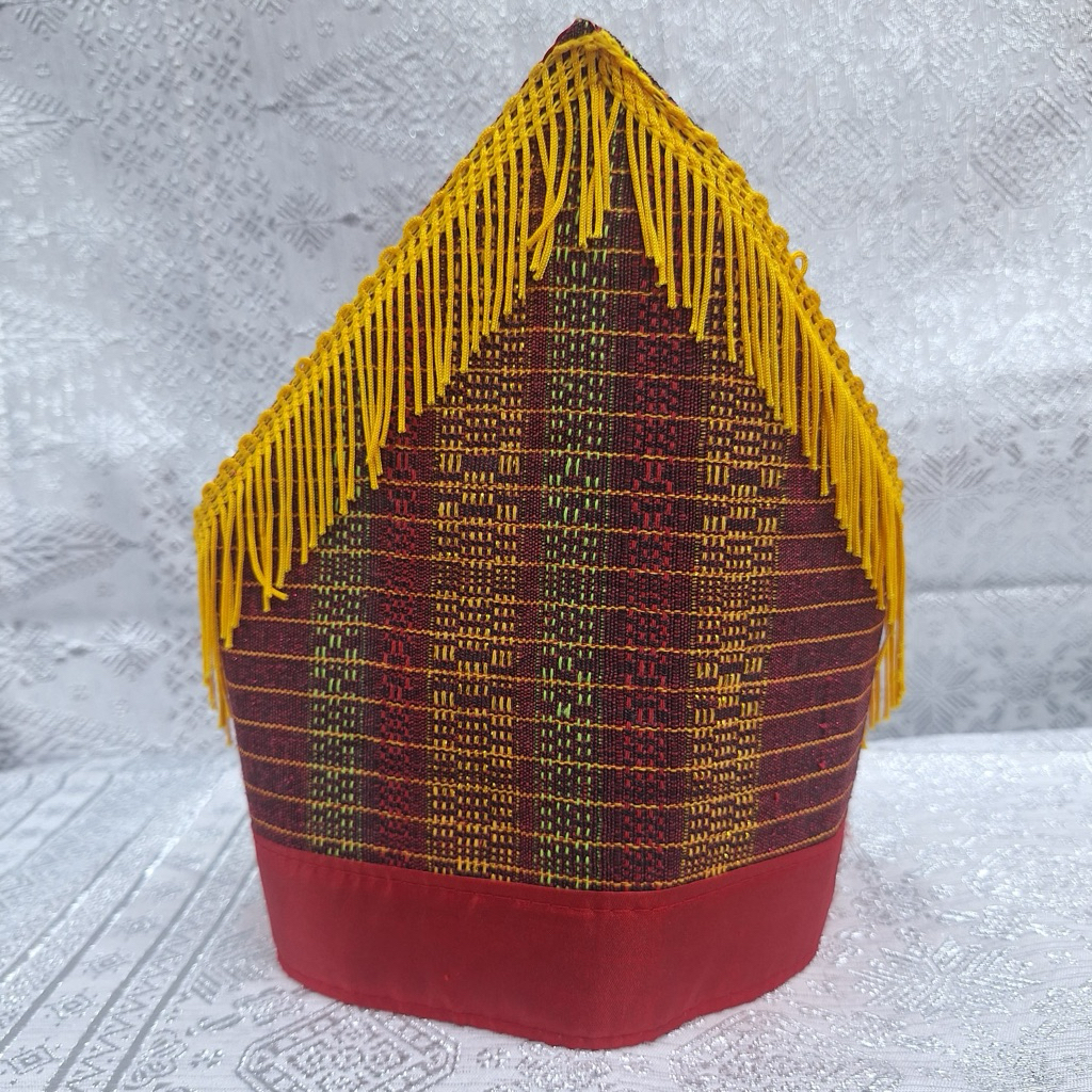 Topi Laki Laki Adat Batak Motif Ulos Khusus Rumbai Kuning
