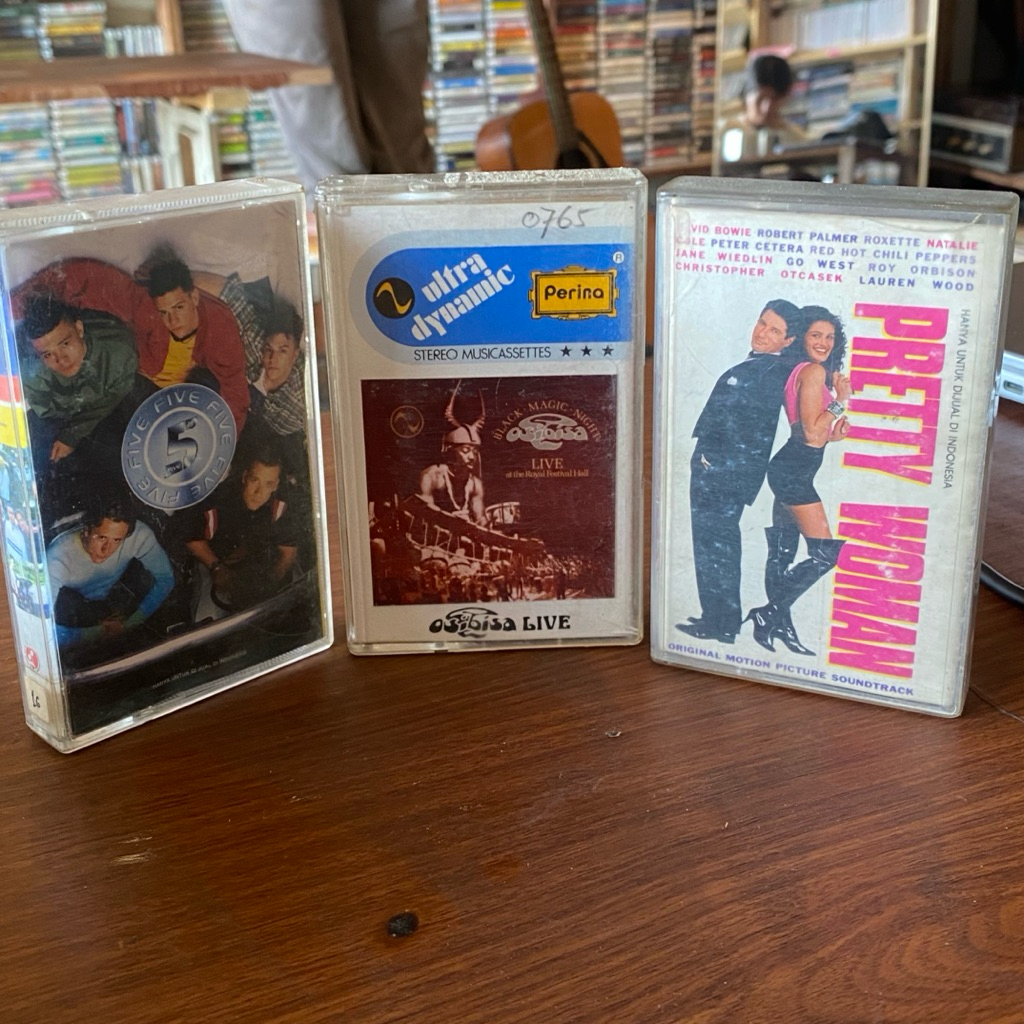 Beli Kaset Norah Jones Gratis 2 Kaset Barat Nona Hendryx The Jones Girls Jadul Random