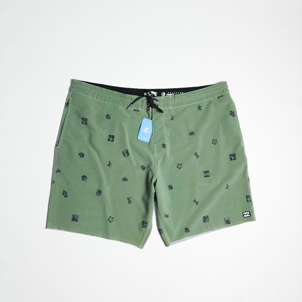 Size 40 celana boardshorts billabong S241