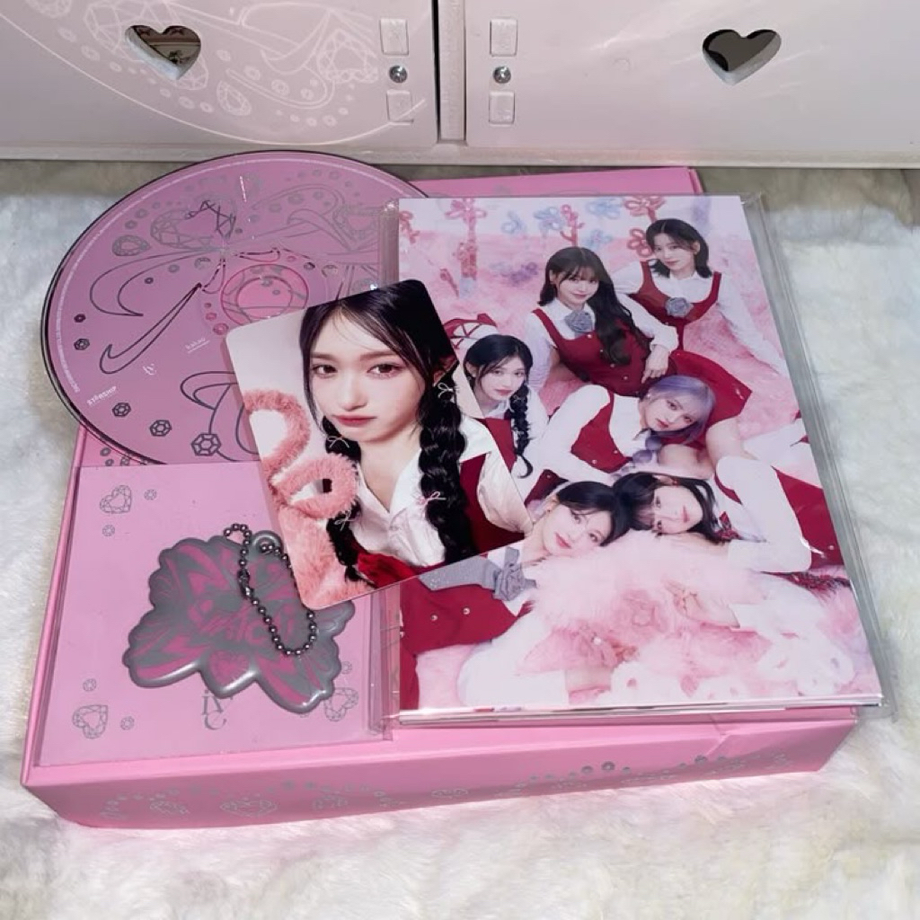 PC LEESEO IVE OFFICIAL ALBUM SECRET LOVED VER PHOTOCARD WONYOUNG YUJIN LIZ GAEUL REI VERSION SHH PSS