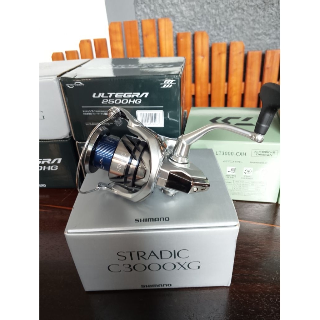 SHIMANO STRADIC FM C3000XG