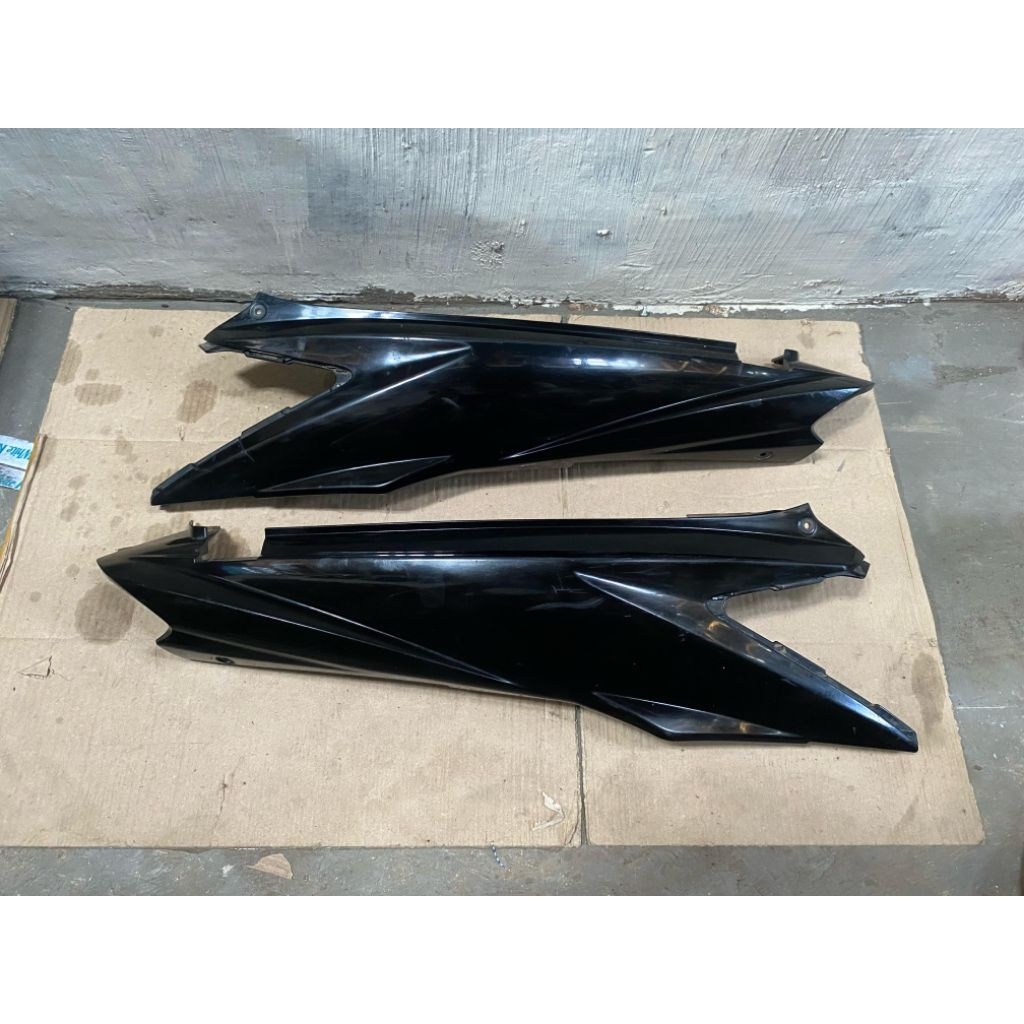 Cover bodi body belakang Suzuki nex karbu fi original