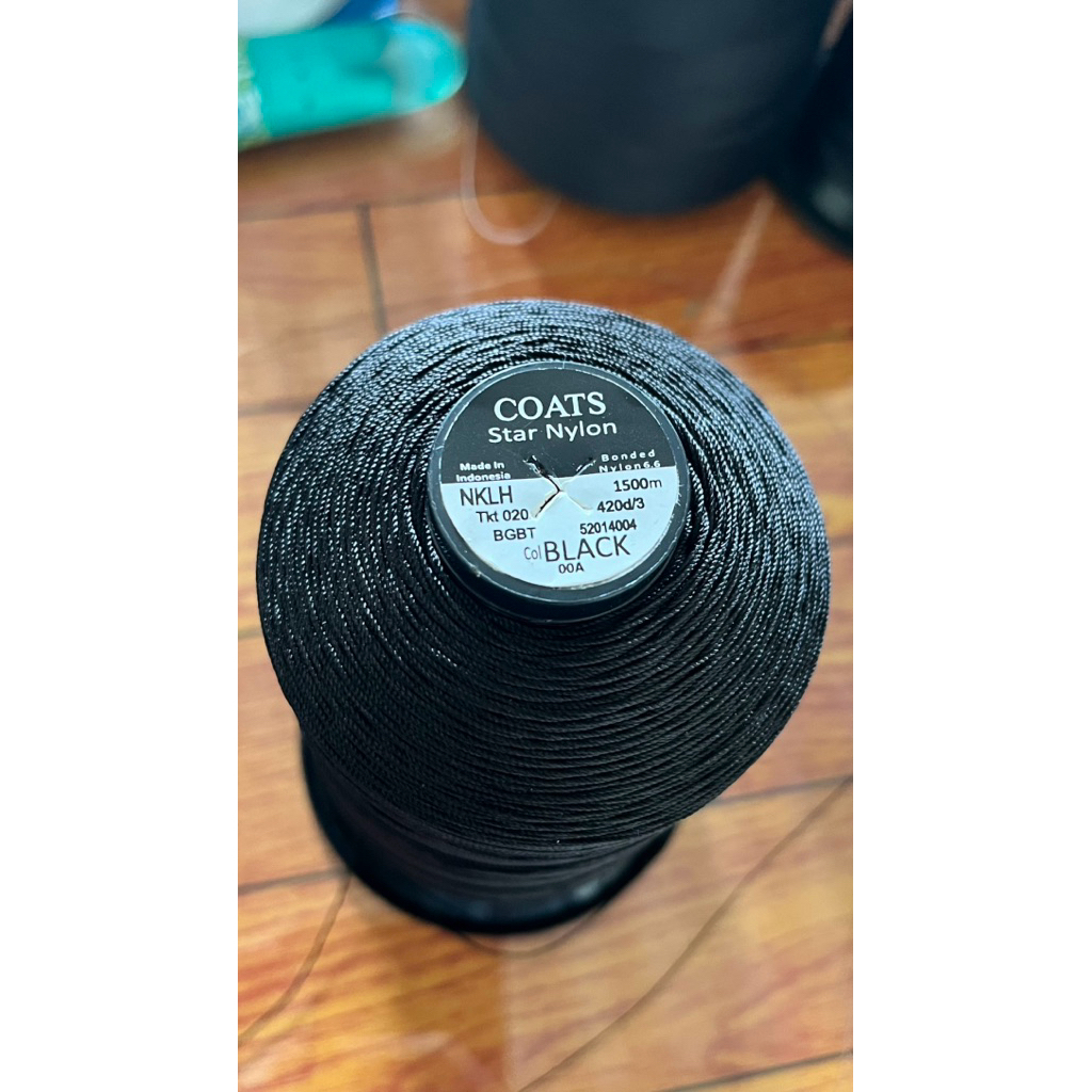 Benang JAHIT BORDIR MURAH DAN NYLON Hitam Putih SUNJIN COATS 2000M M40 210/3