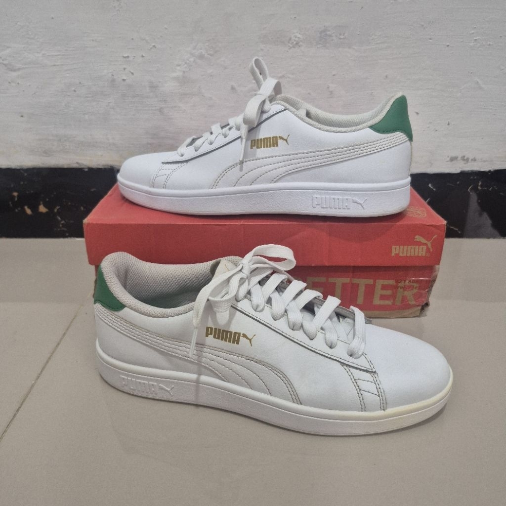 Preloved sepatu Puma Smash v2 White Amazon Green man
