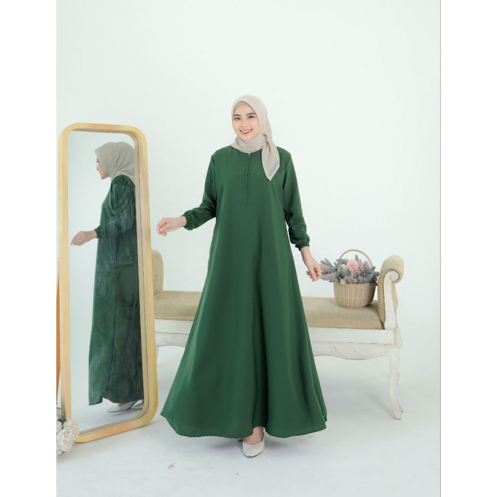 Elegance Hijab Gamis Polos Hijau Botol | Abaya Emerald
