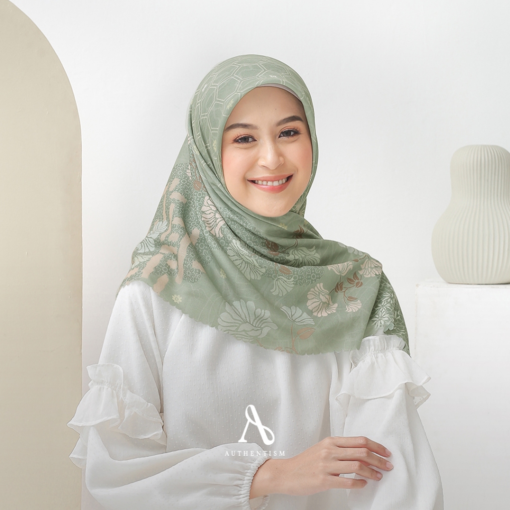 AUTHENTISM ID | Queen Bee Series - Kerudung Segi Empat Motif Voal Ultrafine Lasercut Premium