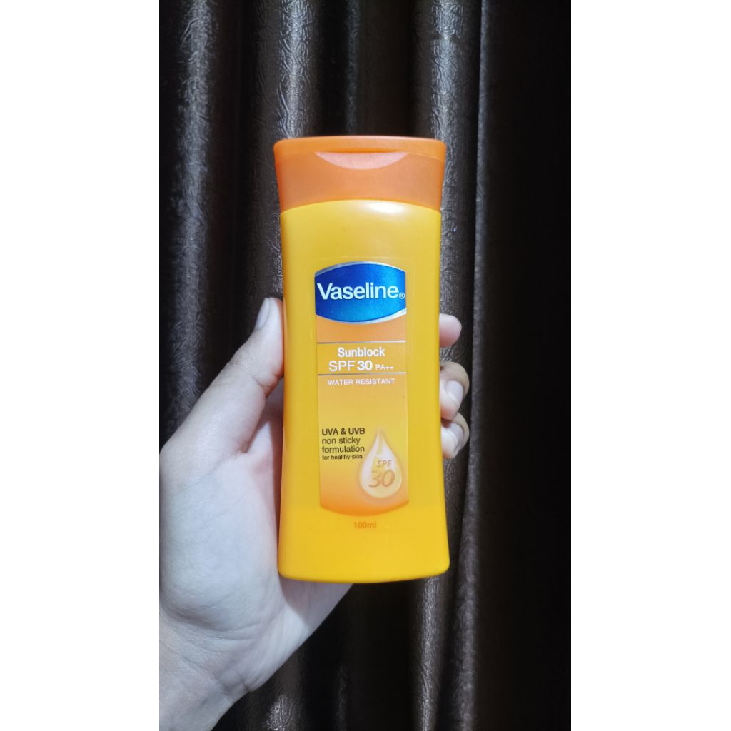 Preloved Vaseline sunblock (net)