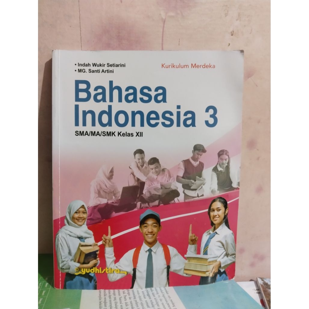 buku bahasa Indonesia, matematika, sejarah, ekonomi, ppkn/pkn/pendidikan pancasila, bahasa Inggris s