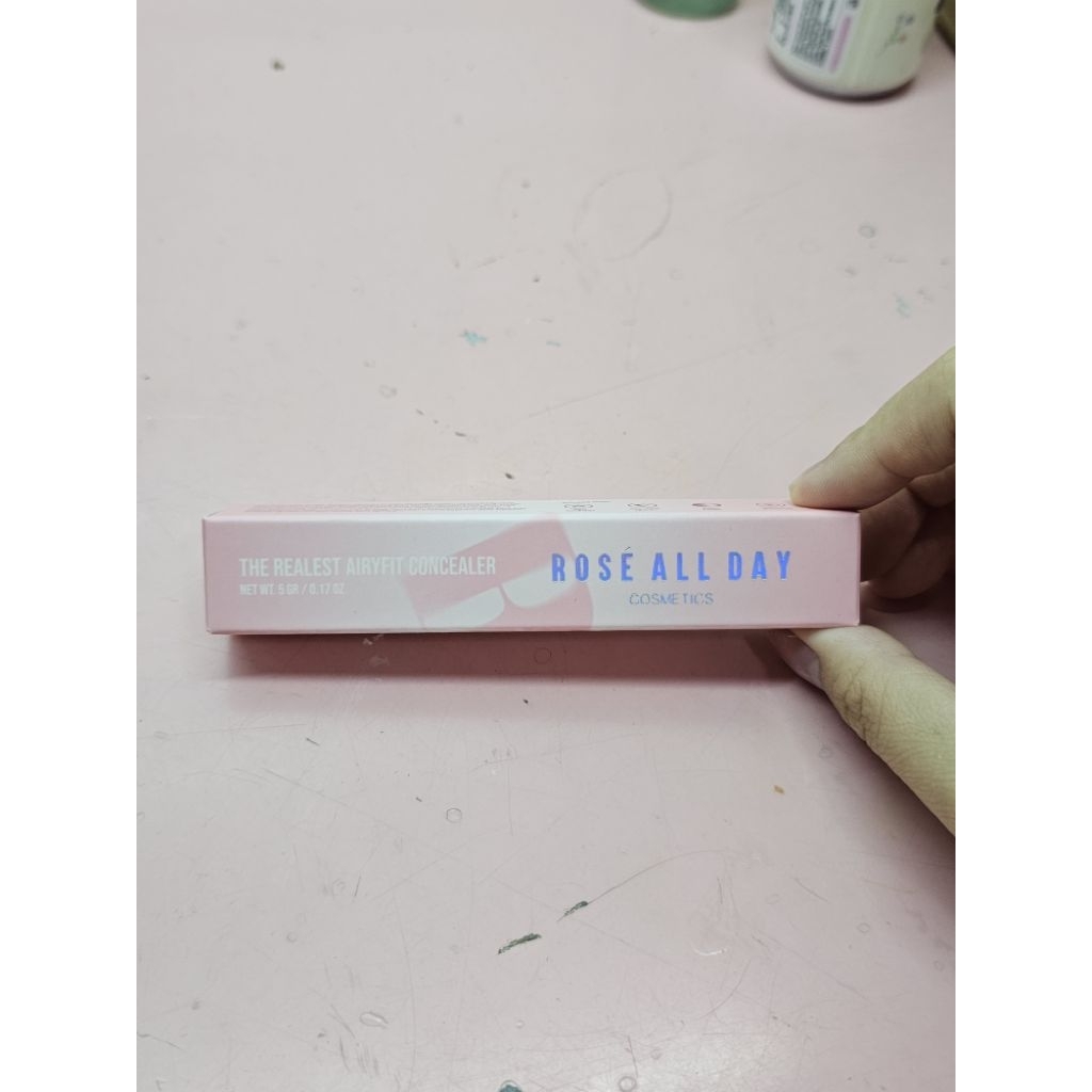 Rose all day concealer beige original