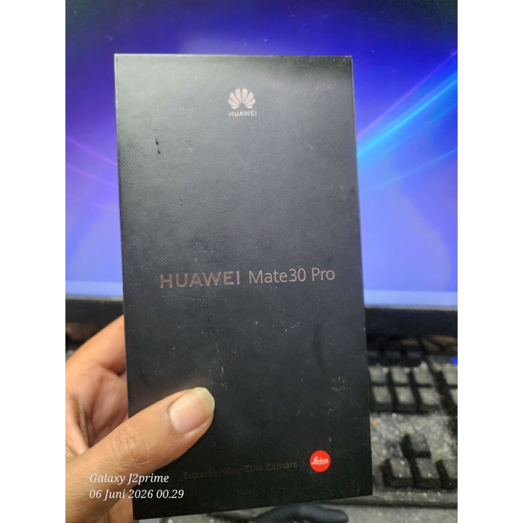 dus box original huawei mate 30 pro bekas copotan