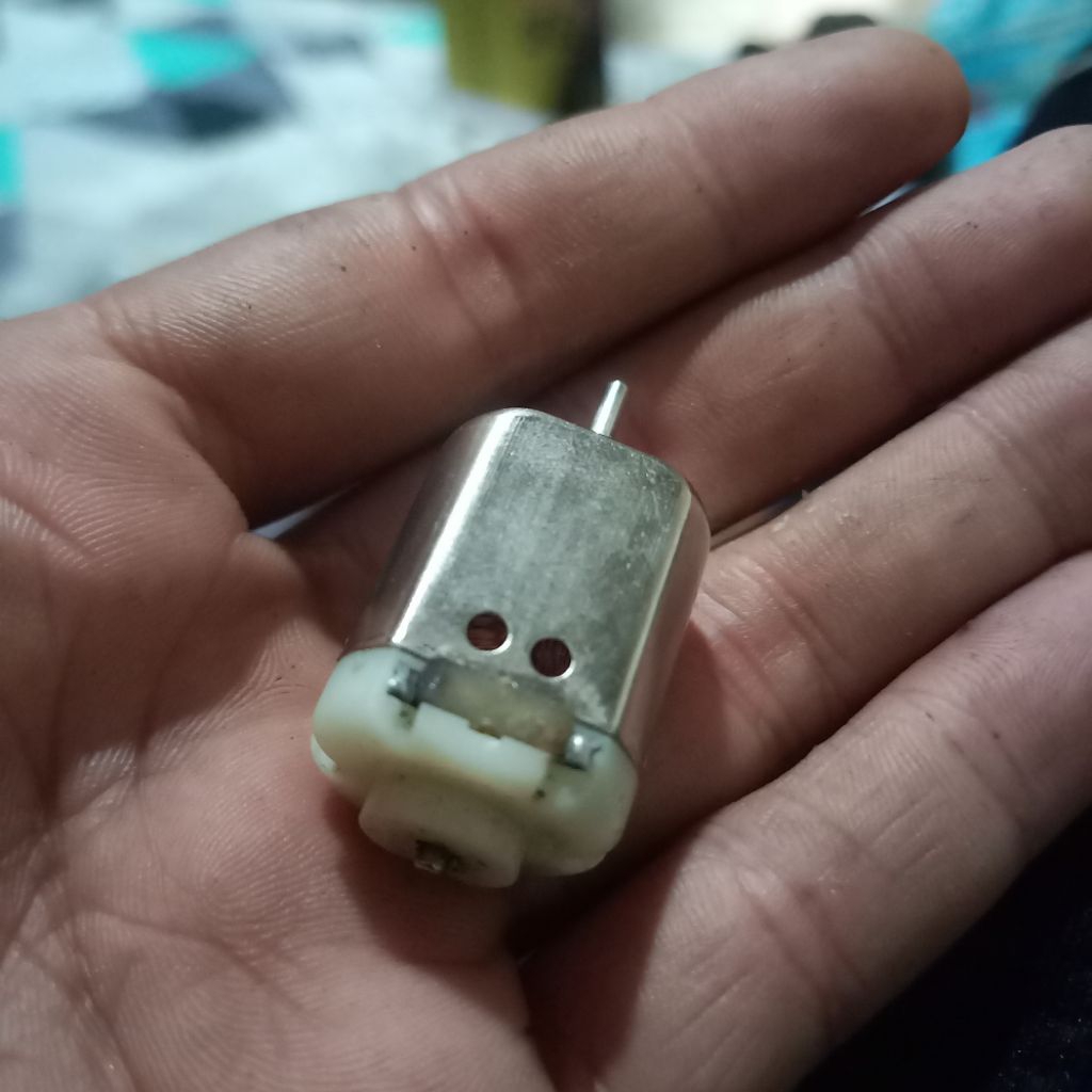 Dinamo RC 2 Lubang Motor DC 130 Kondisi Mulus Putaran Kencang