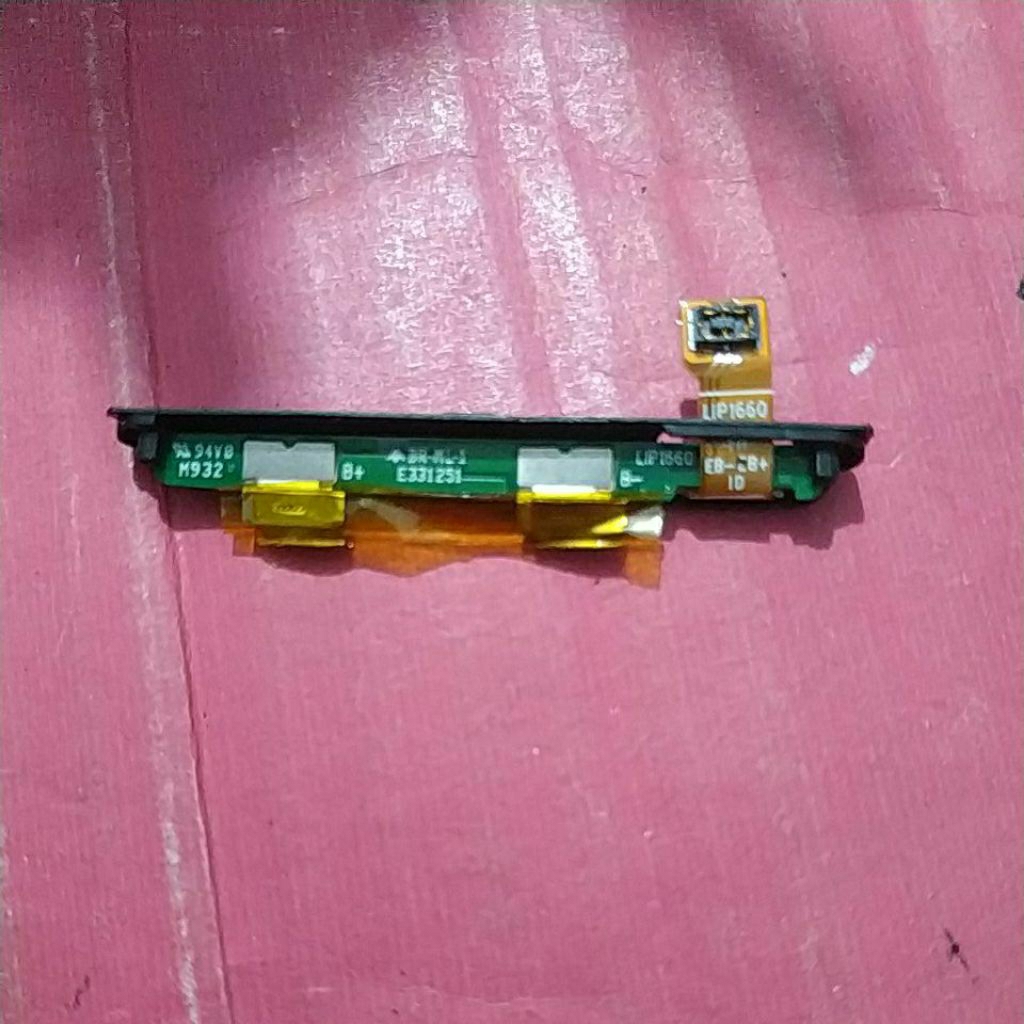 PAPAN PCB KONEKTOR CAS BEKAS SONY XPERIA XZ3 LIP1660ERPC