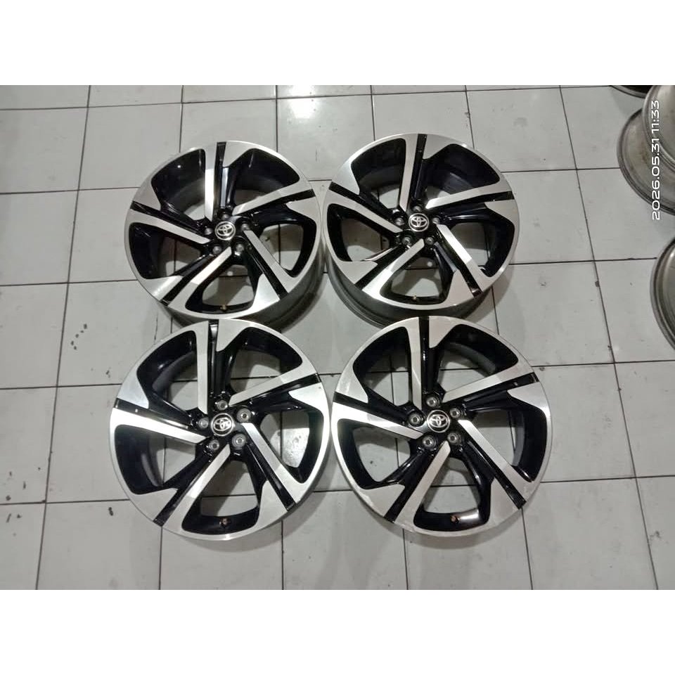 Velg second copotan yaris croos ring 18 cocok buat altis avanza new xenia new dll